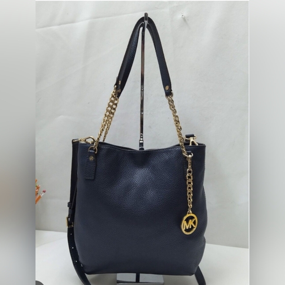 Michael Kors Bag Black Pebble Leather Chain Strap/crossbody/gold hardware-NEW - Picture 1 of 8